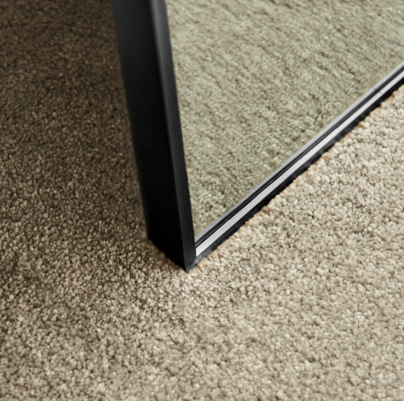 180 x 90cm Metal Arch Floor Mirror - Black